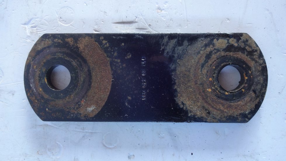 серьга передней рессоры задняя б/у \ выработка